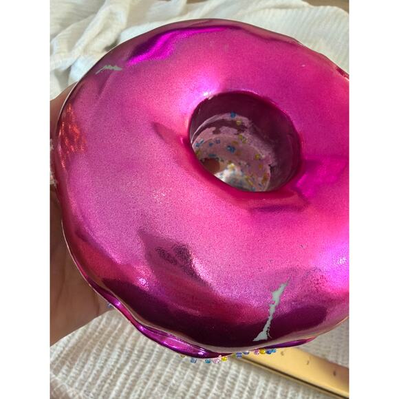 Jumbo glitter sparkle Christmas donut ornaments set of 4 stunning donuts - Picture 10 of 14